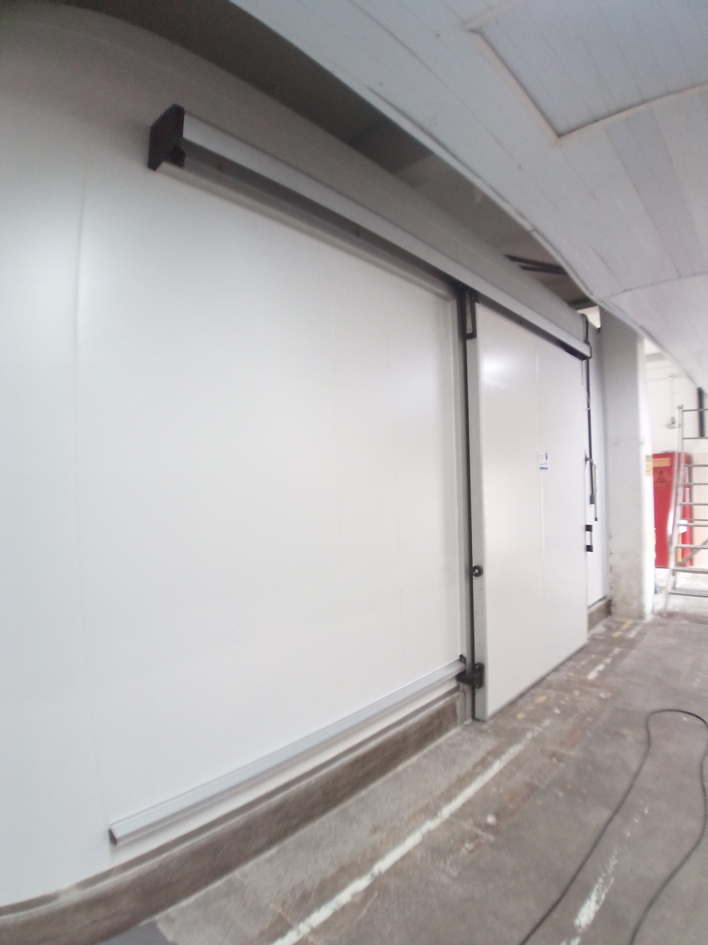 Câmara Frigorífica Com Controle De Temperatura??