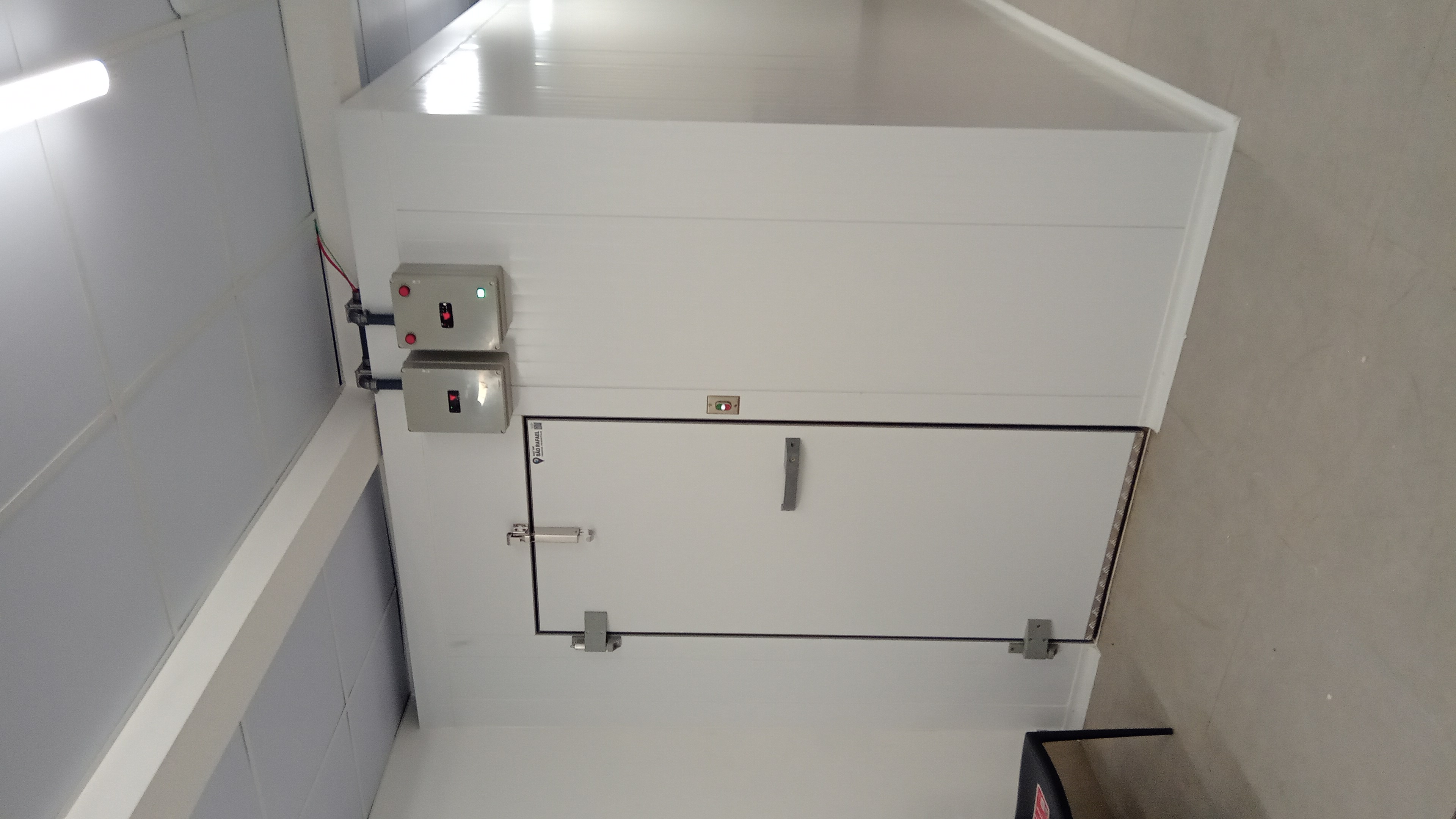 Câmara Fria Para Conservação De Medicamentos??